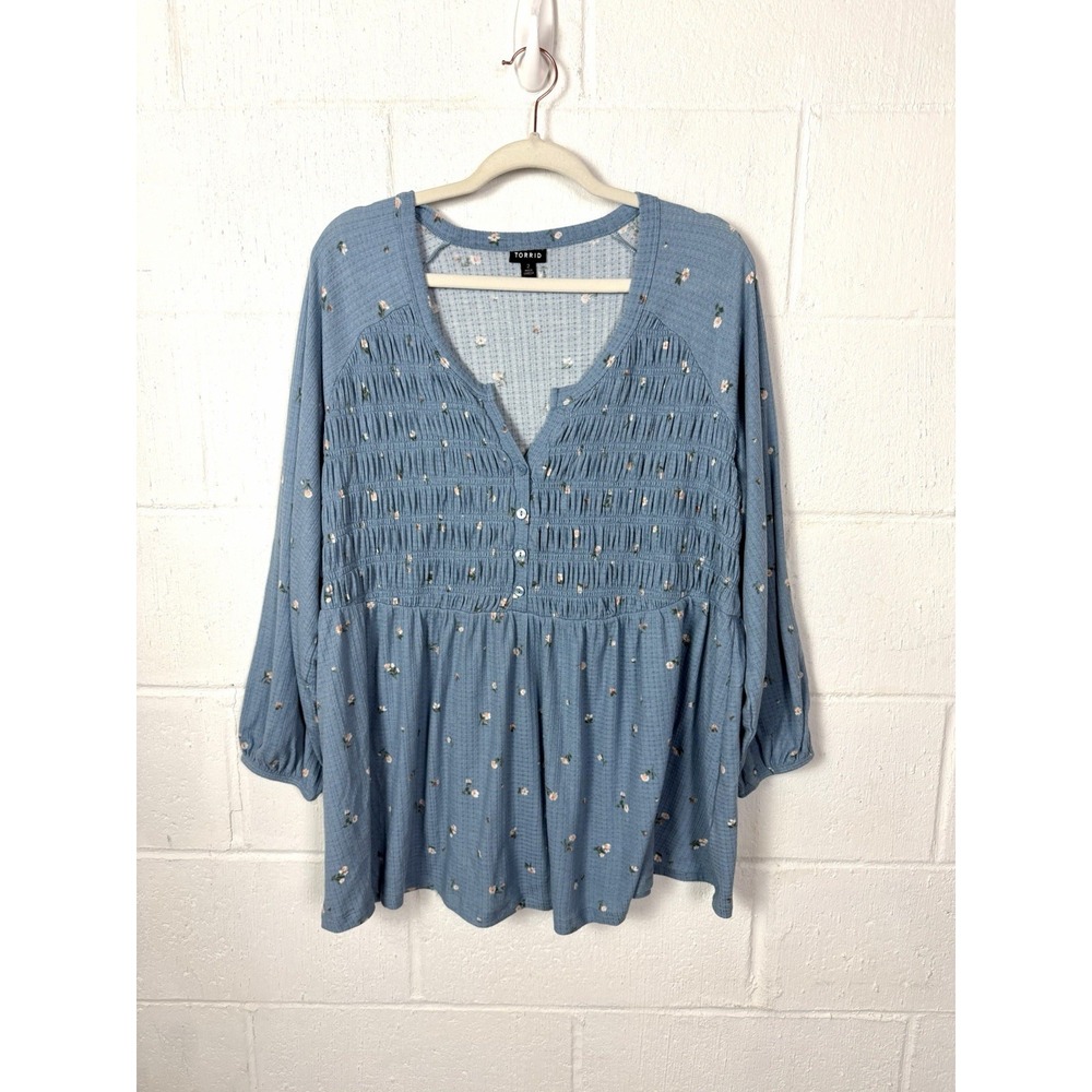 Torrid Floral Peasant Tunic Plus Size 2X Blue Waffle Smocked Cottage Romantic